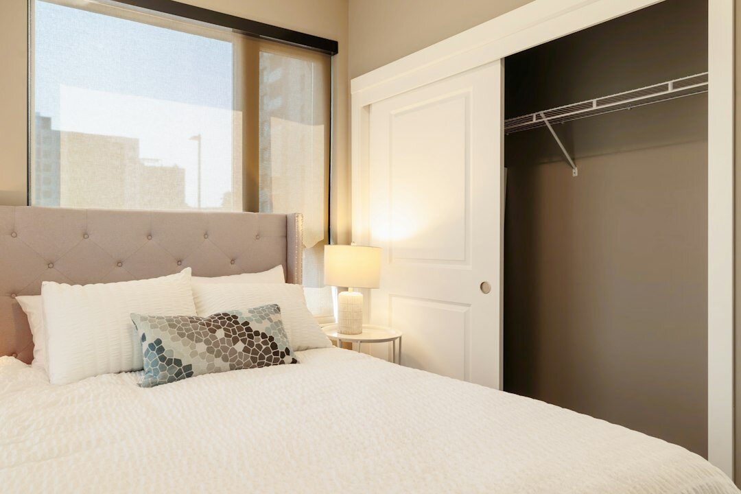 bedroom closet organization