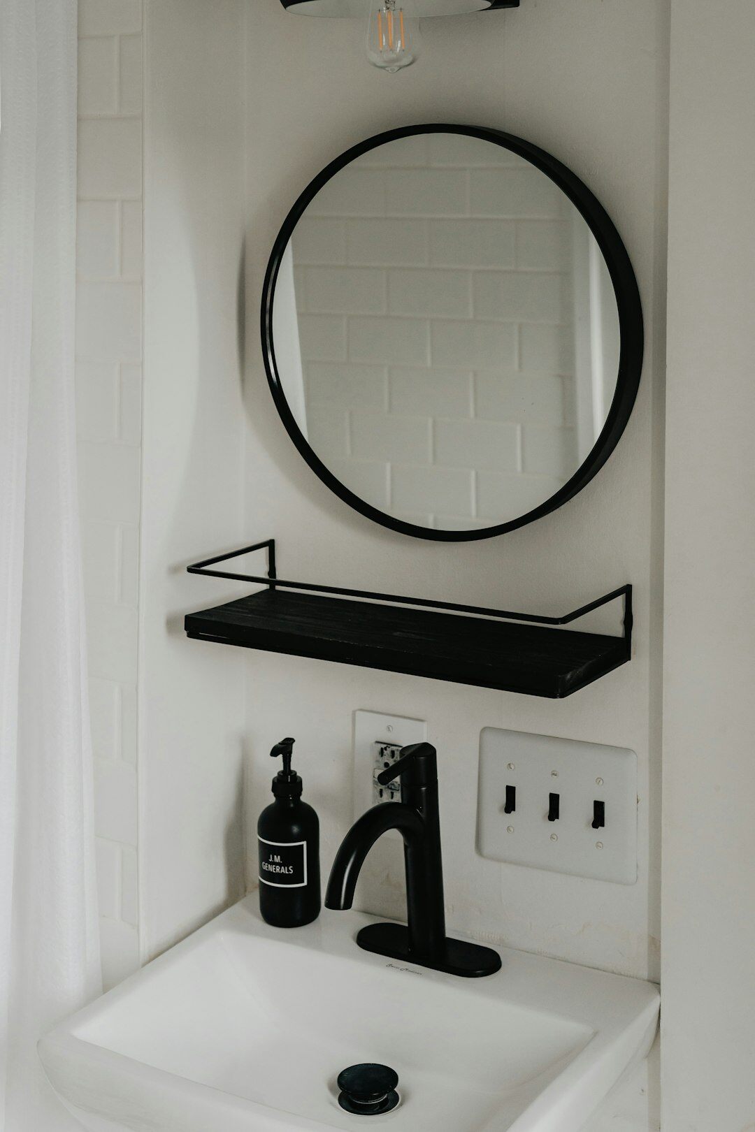 organized bathroom shelves